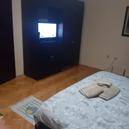 Apartment Viktor 2 Stan Na Dan Sabac