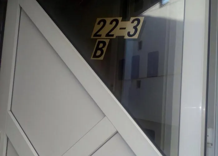 Viktor 2 Stan Na Dan Lejlighed Šabac